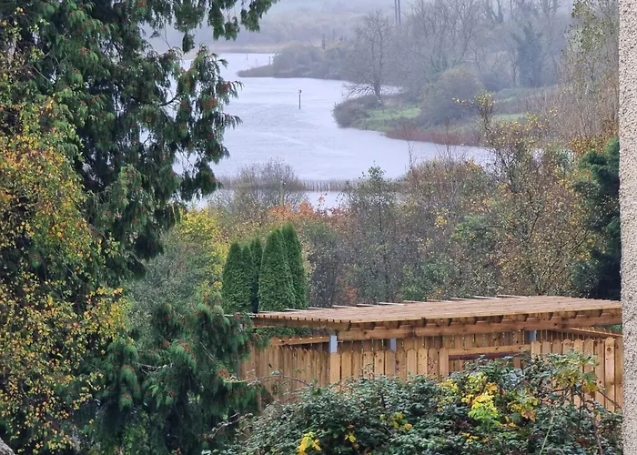 3-beds Sleep 7 With Garden & Private Parking *